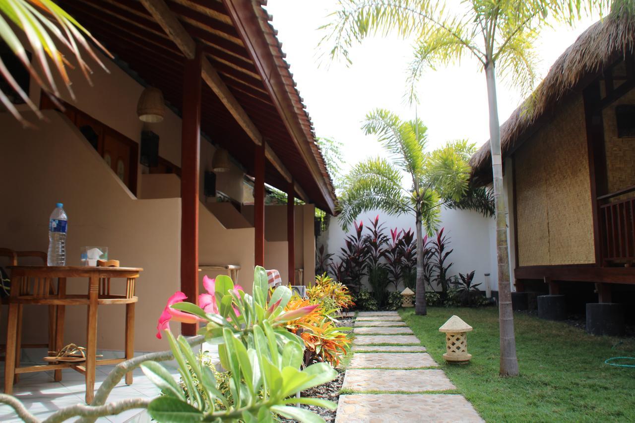 Aldi'S Homestay Kuta  Экстерьер фото